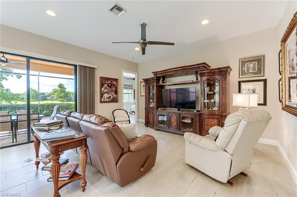 1940 Mustique St, Naples, photo 2