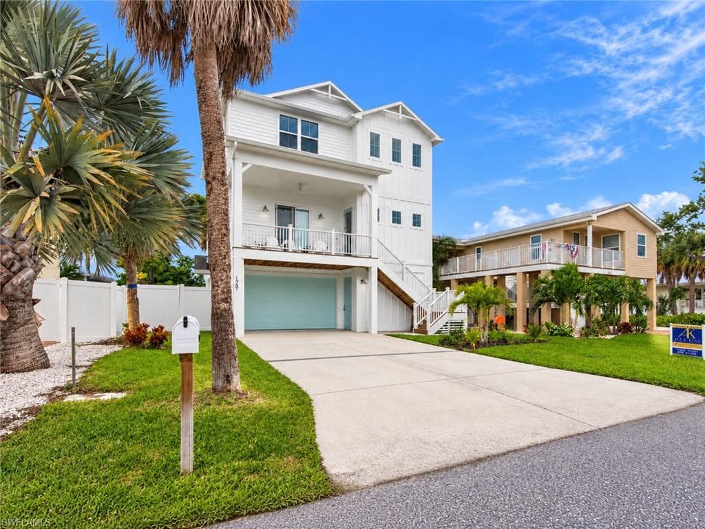 129 Pearl St, Fort Myers Beach, photo 3