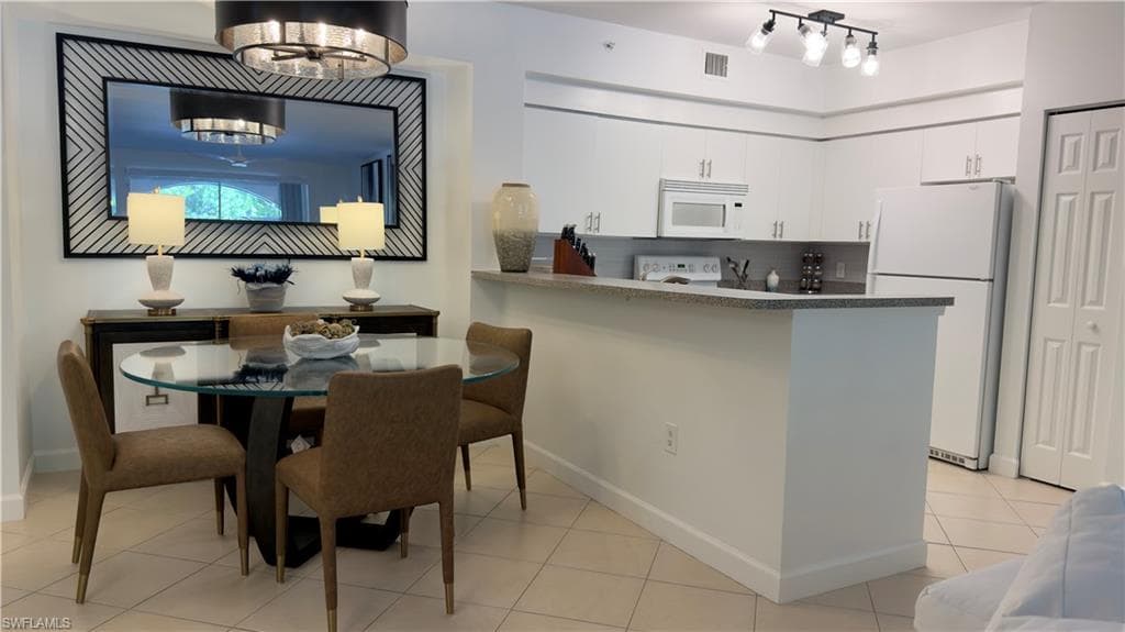 1200 Reserve Way #103, Naples, photo 2
