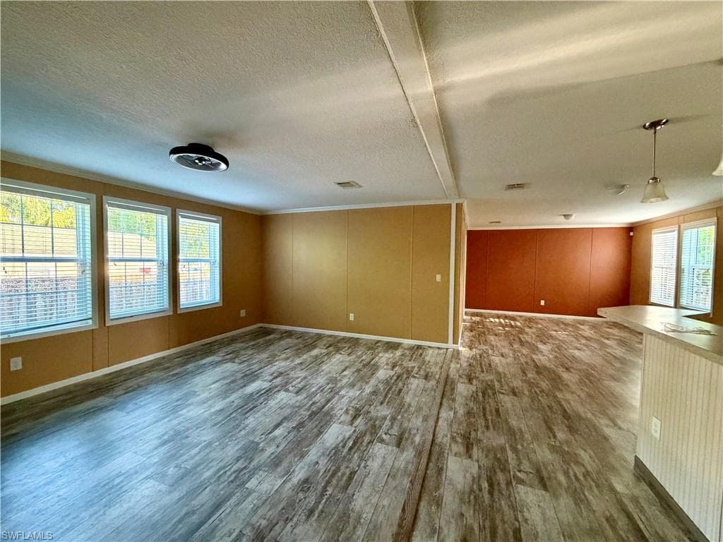 755 Ridgewood Dr, West Palm Beach, photo 3