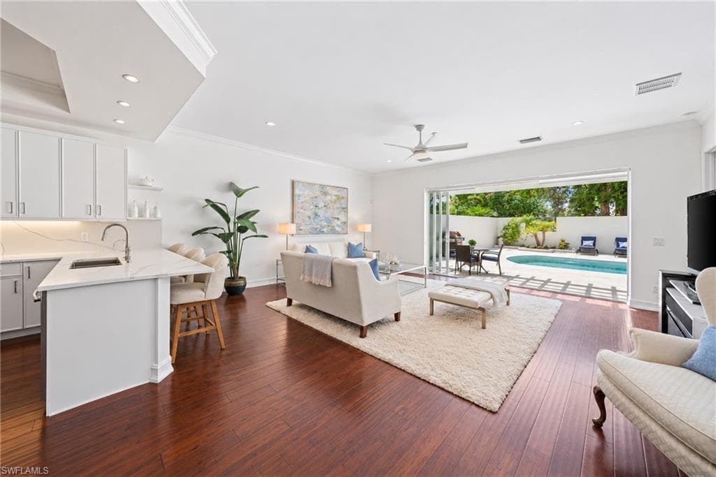 4840 Boulevard Ct, Naples, photo 2