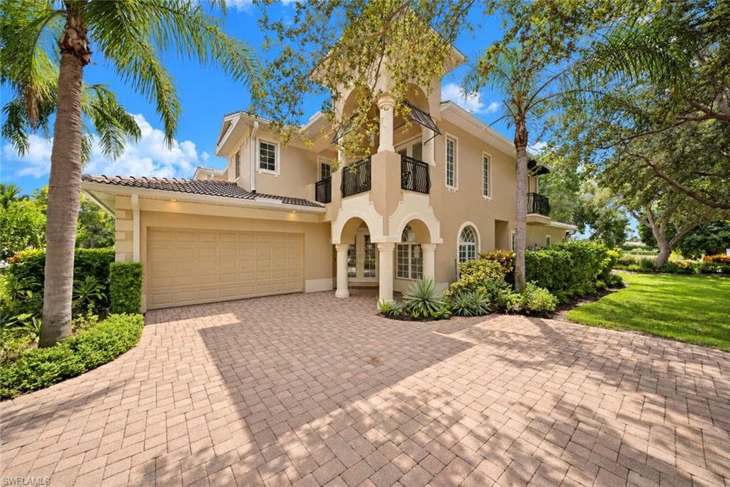 4840 Boulevard Ct, Naples