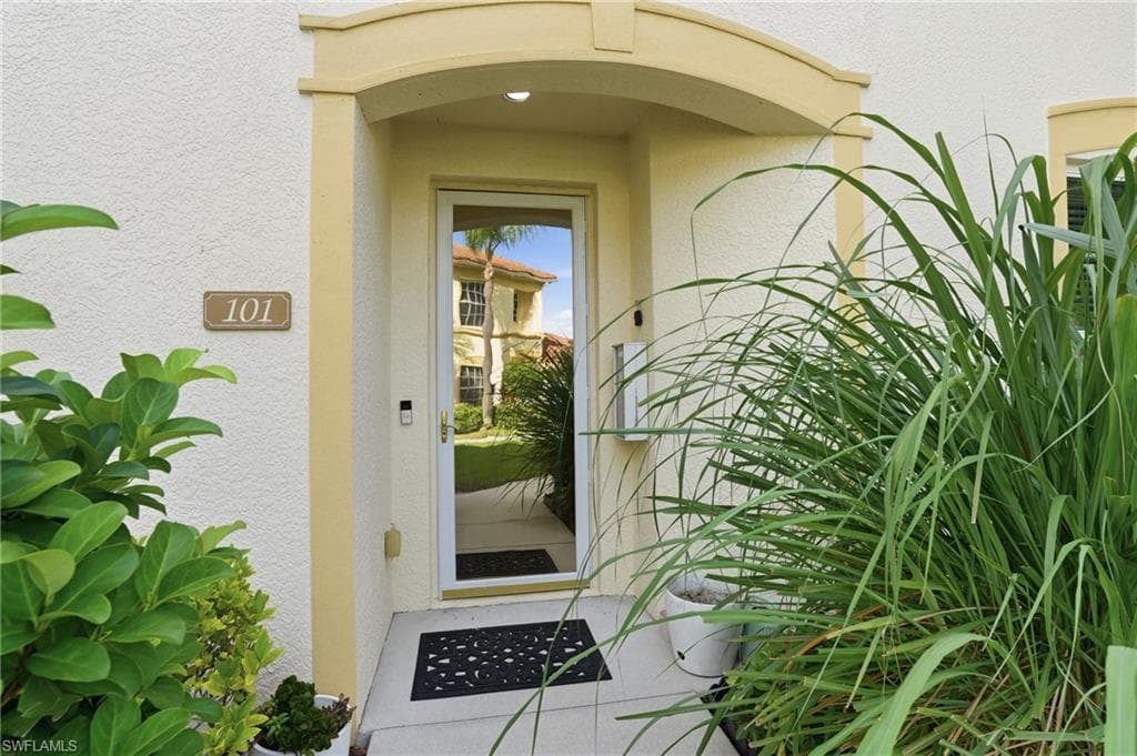 7870 Clemson St #101, Naples, photo 3