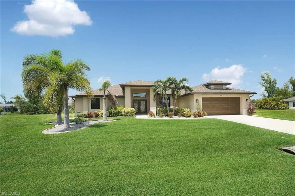 2712 4th Pl, Cape Coral, photo 2