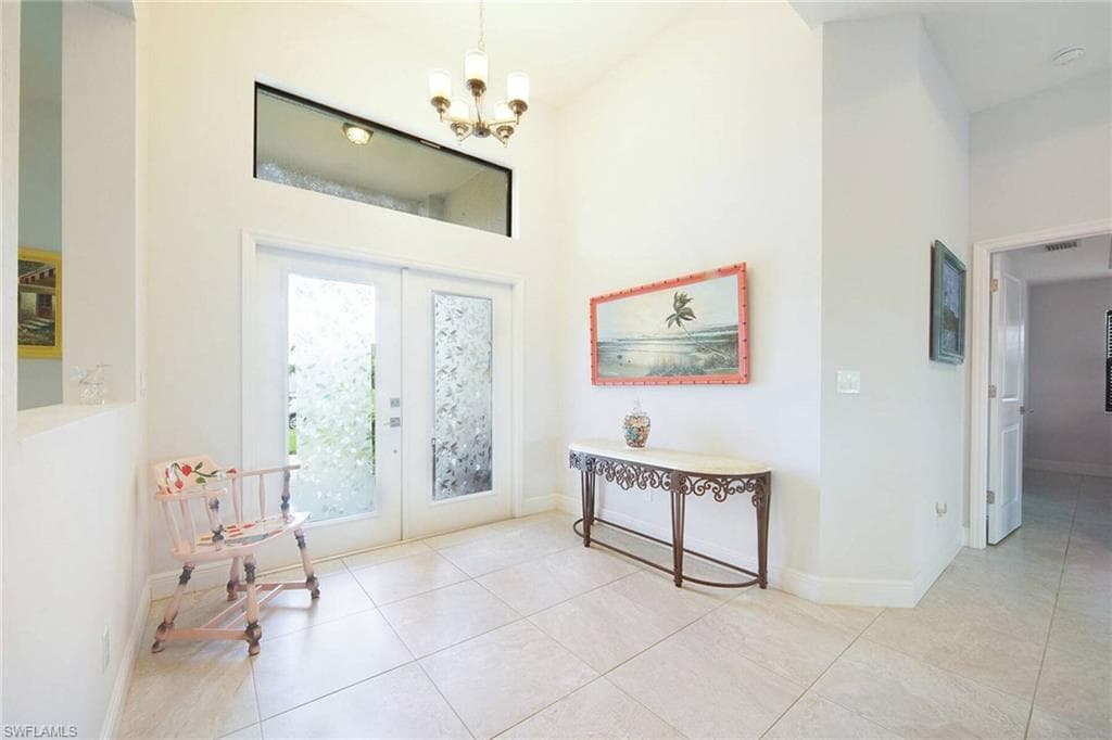 2712 4th Pl, Cape Coral, photo 3