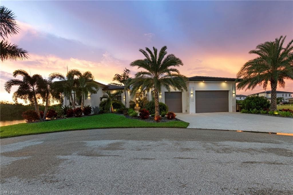 2939 28th Ln, Cape Coral