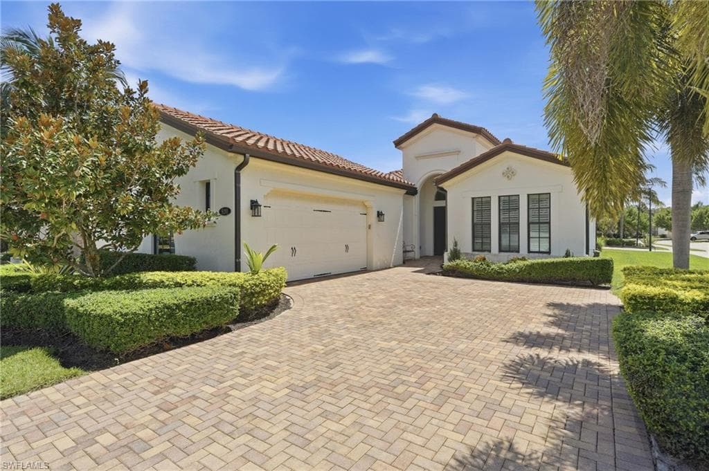 9201 Woodhurst Dr, Naples, photo 2