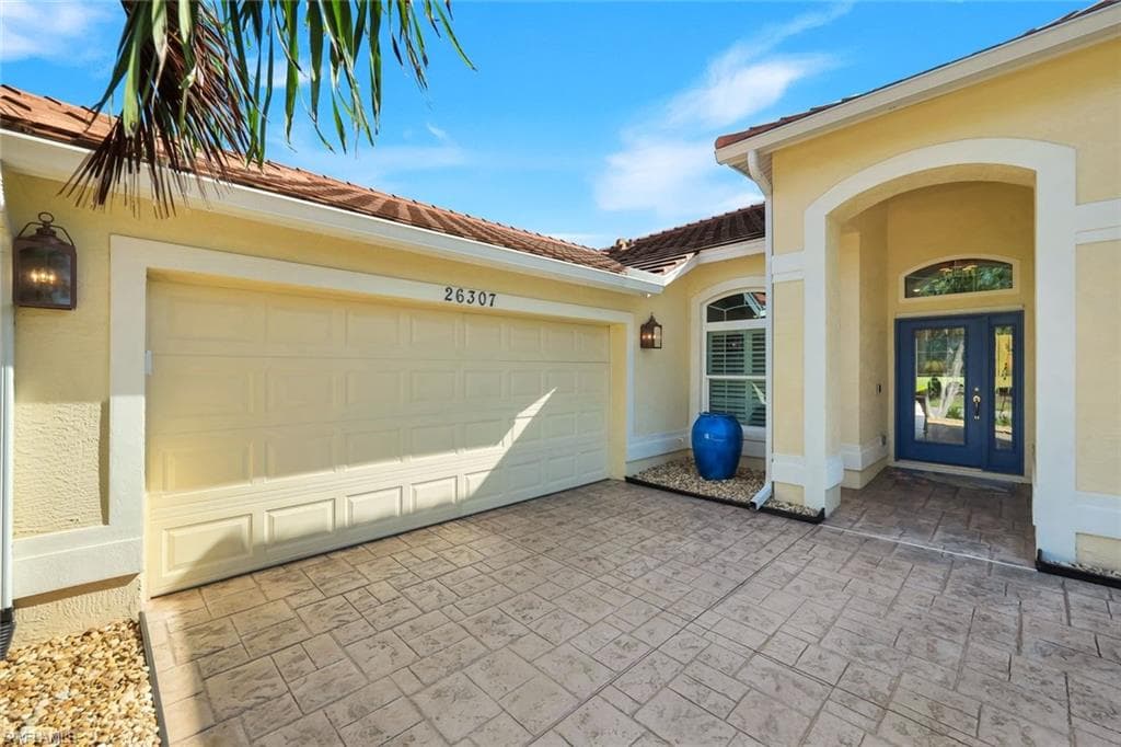26307 Clarkston Dr, Bonita Springs, photo 2