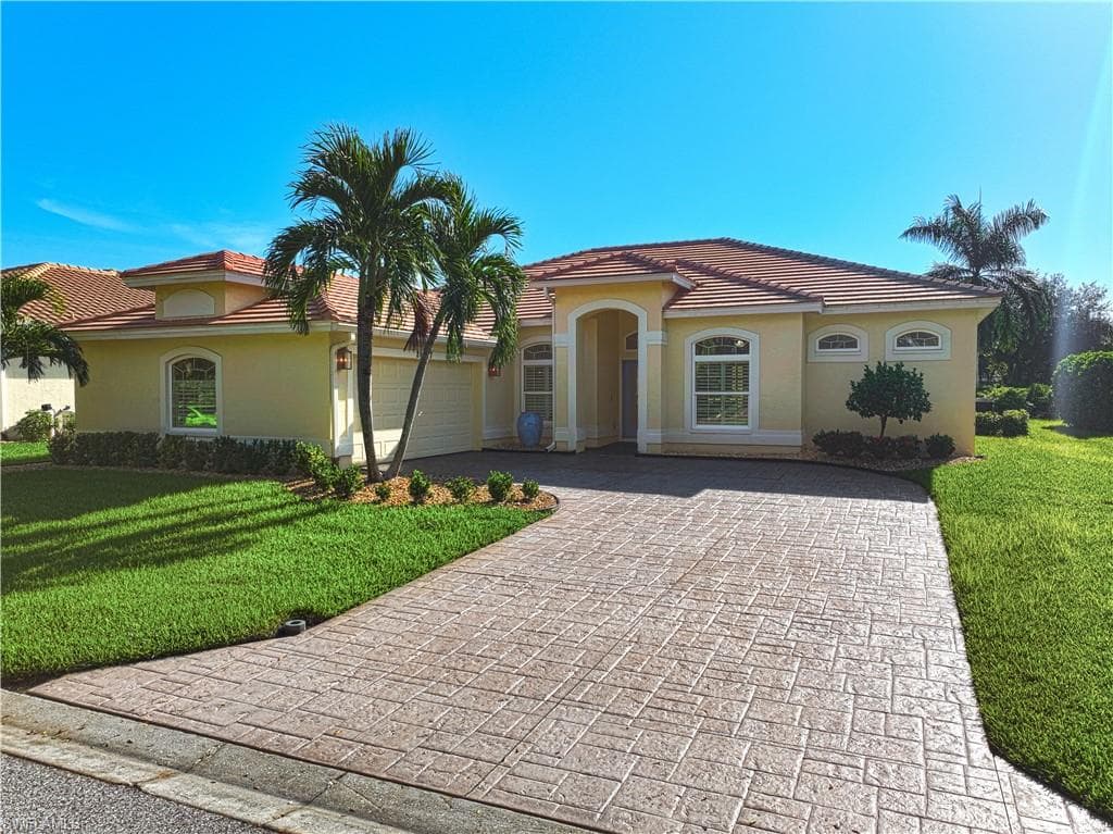 26307 Clarkston Dr, Bonita Springs