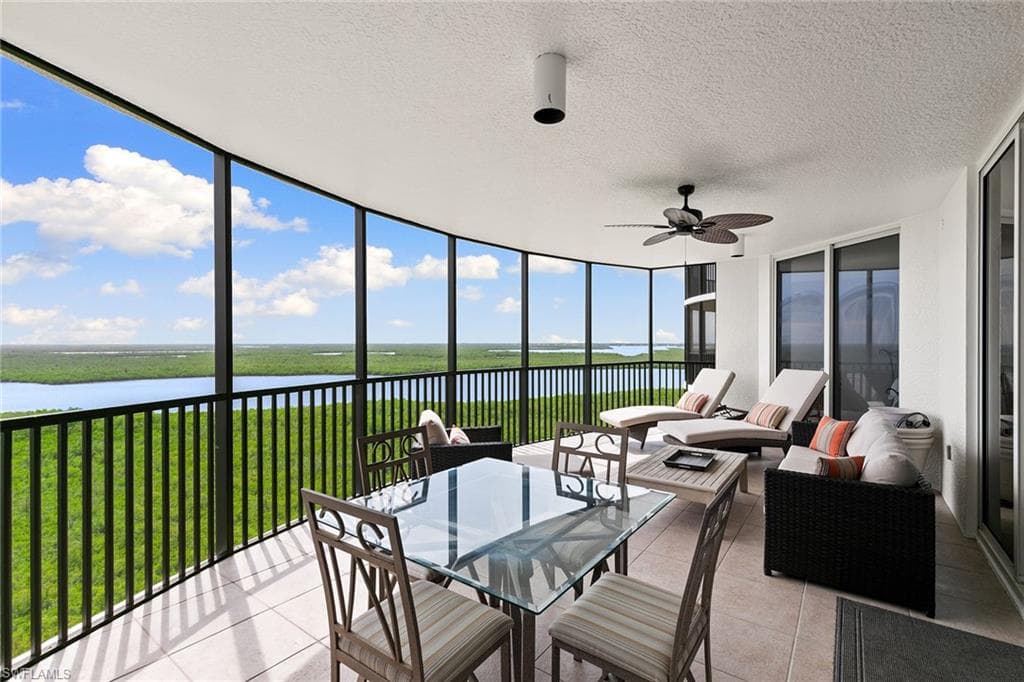 1050 Borghese Ln #1202, Naples