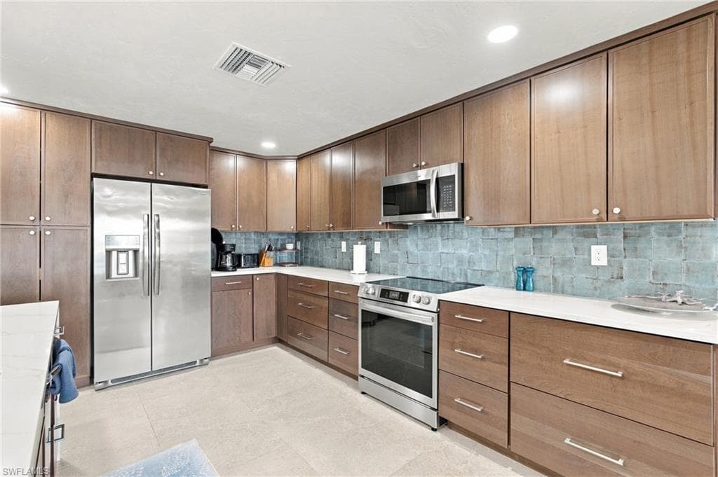 4557 Gulf Ave, North Fort Myers