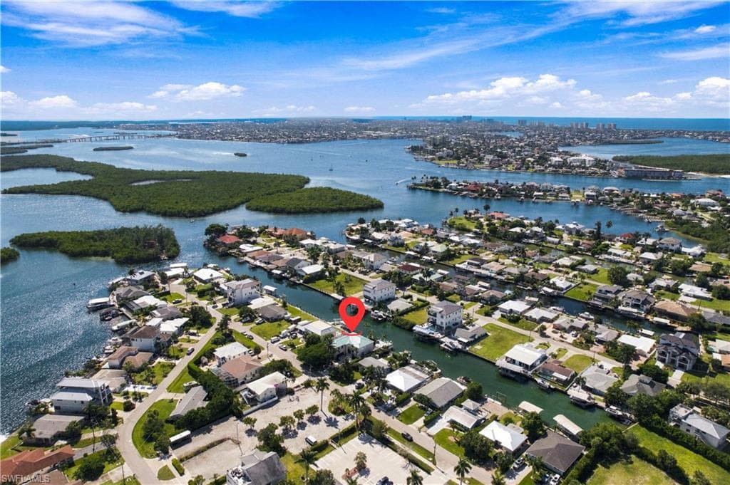 132 Hilo St, Naples, photo 3