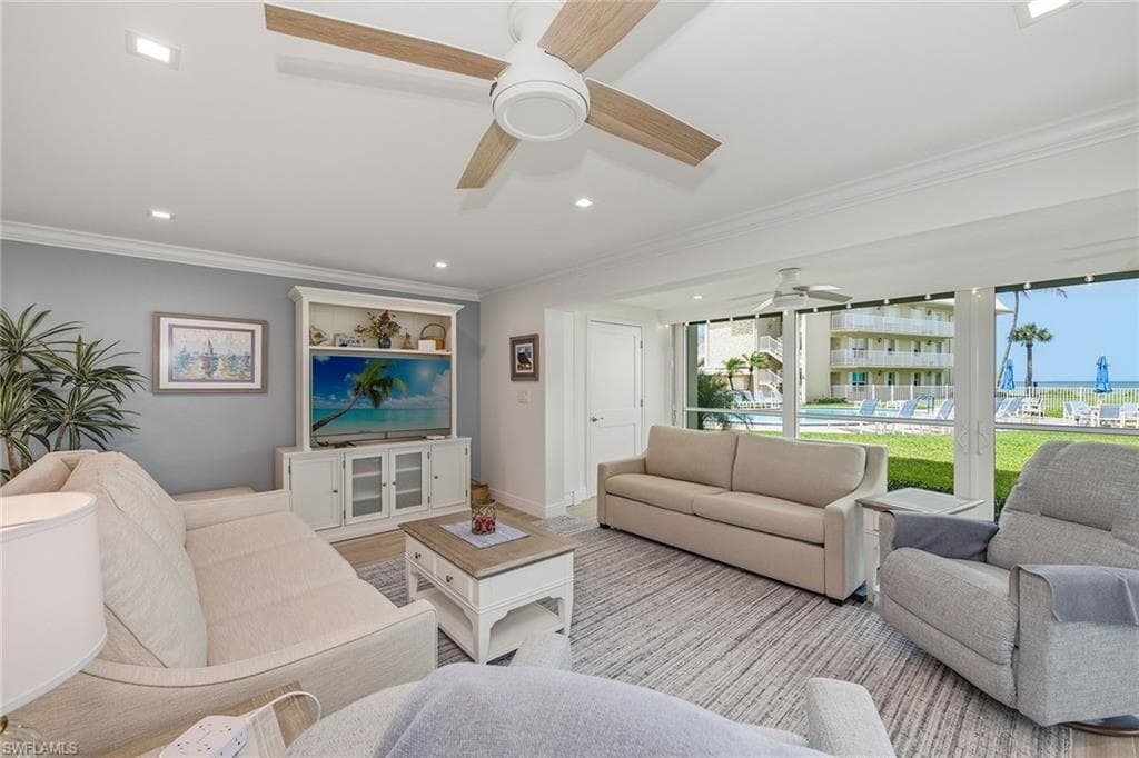 2875 Gulf Shore Blvd #106, Naples, photo 3
