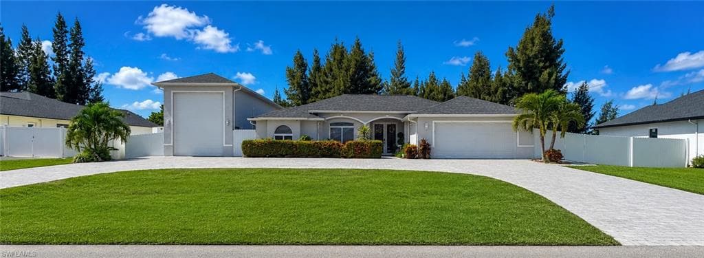 452 19th Ave, Cape Coral, photo 2