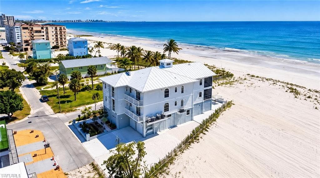 61 Mango St, Fort Myers Beach, photo 1