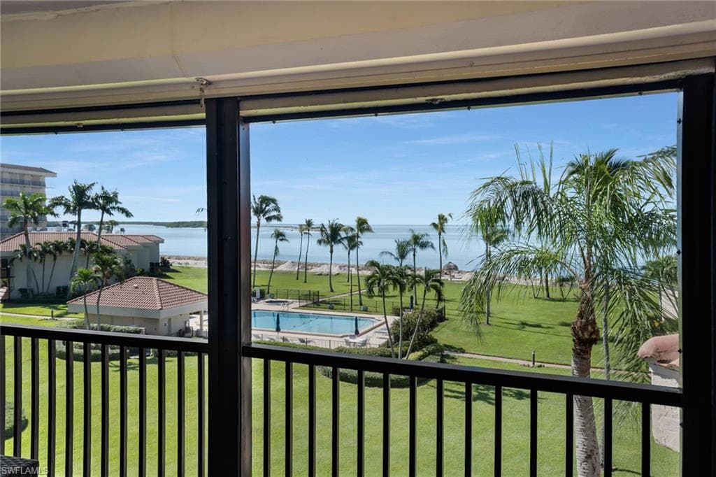 1080 Collier Blvd #404, Marco Island, photo 2