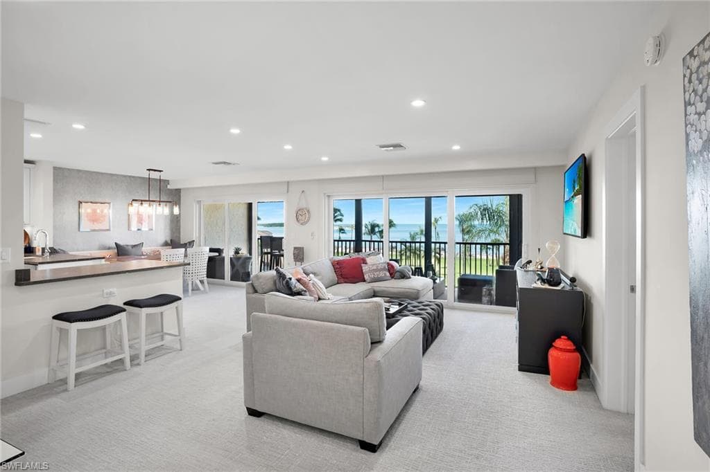 1080 Collier Blvd #404, Marco Island