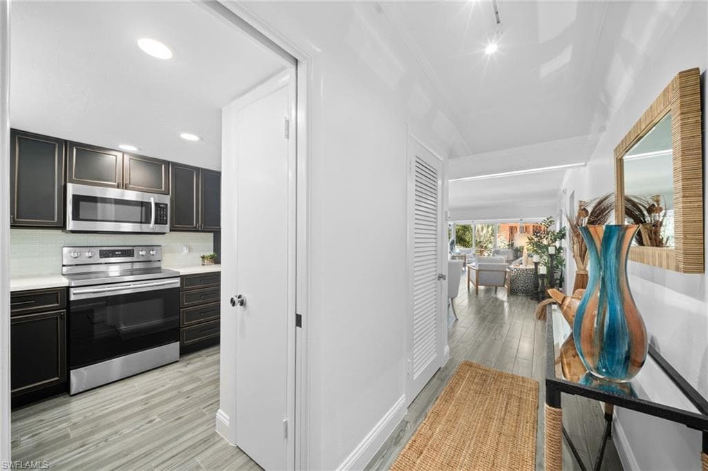 280 2nd Ave #303, Naples, photo 2