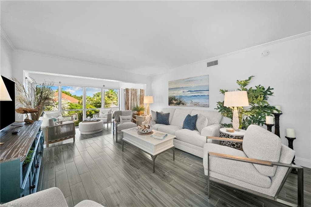 280 2nd Ave #303, Naples, photo 3