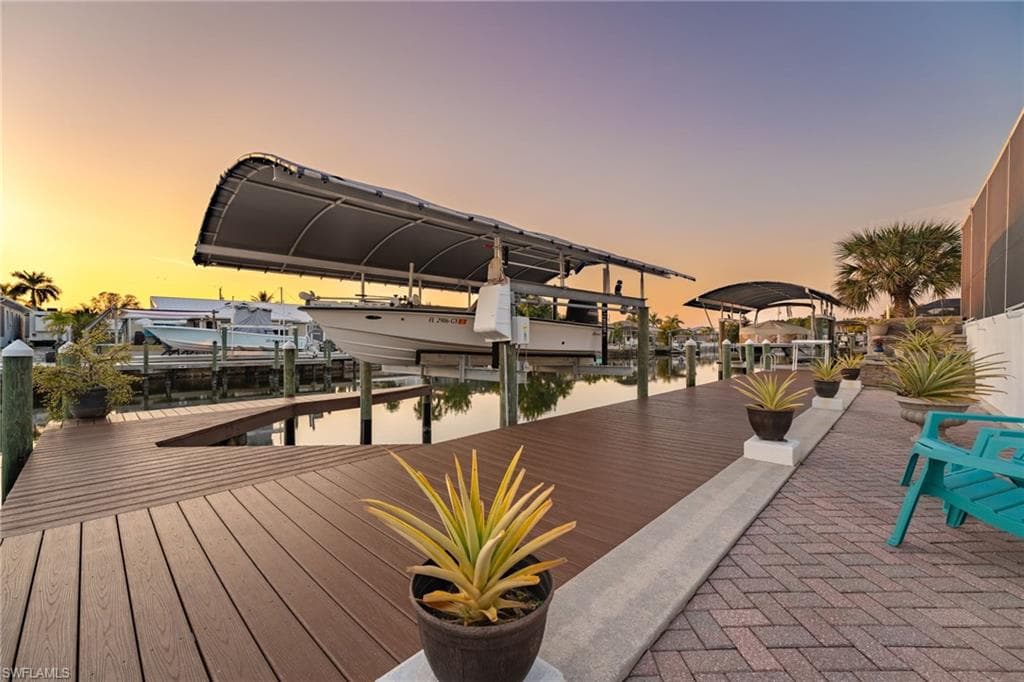 12249 Moon Shell Dr, Matlacha Isles, photo 2