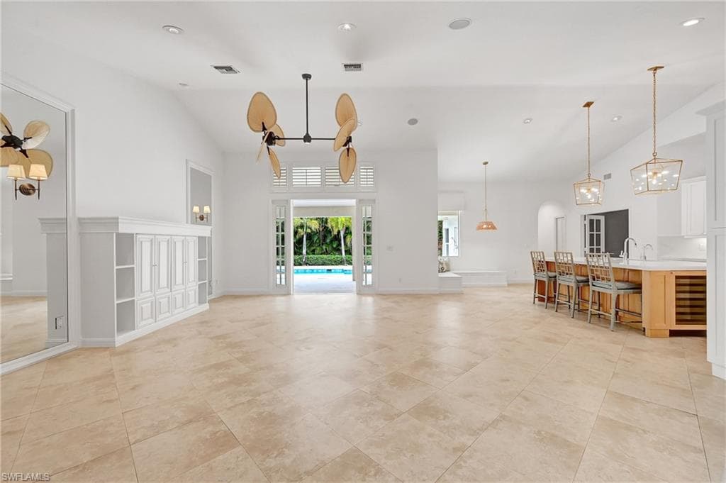 7585 Cordoba Cir, Naples, photo 3