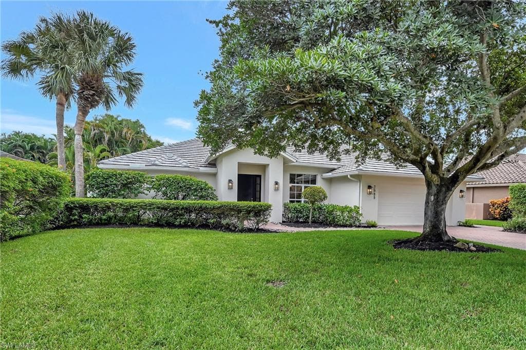 7585 Cordoba Cir, Naples