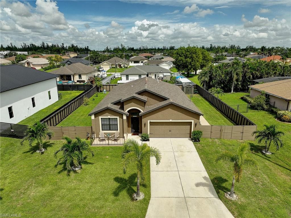 1811 13th St, Cape Coral, photo 3