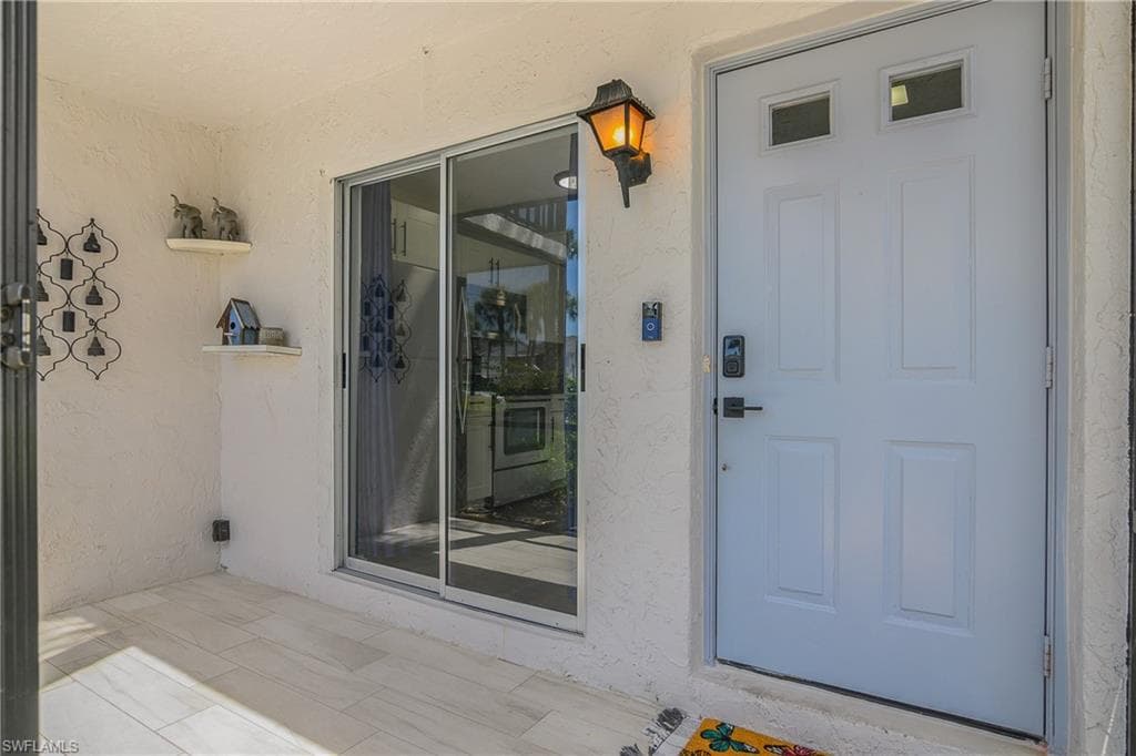 4073 Northlight Dr #1803, Naples
