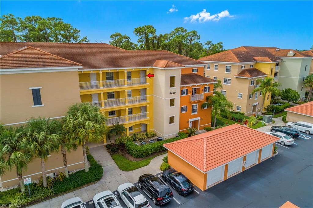 4450 Botanical Place Cir #406, Naples, photo 2