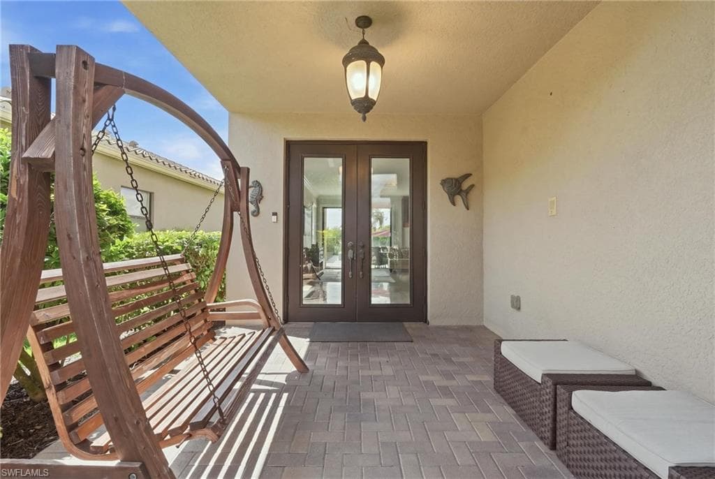 11696 Stonecreek Cir, Fort Myers, photo 2