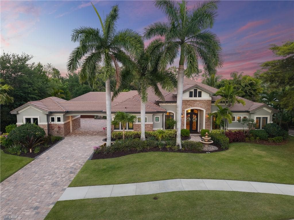 3987 Brynwood Dr, Naples