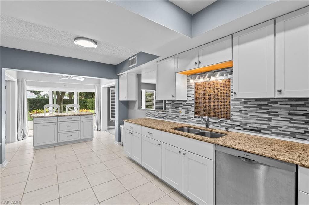 250 Palm River Blvd #b102, Naples