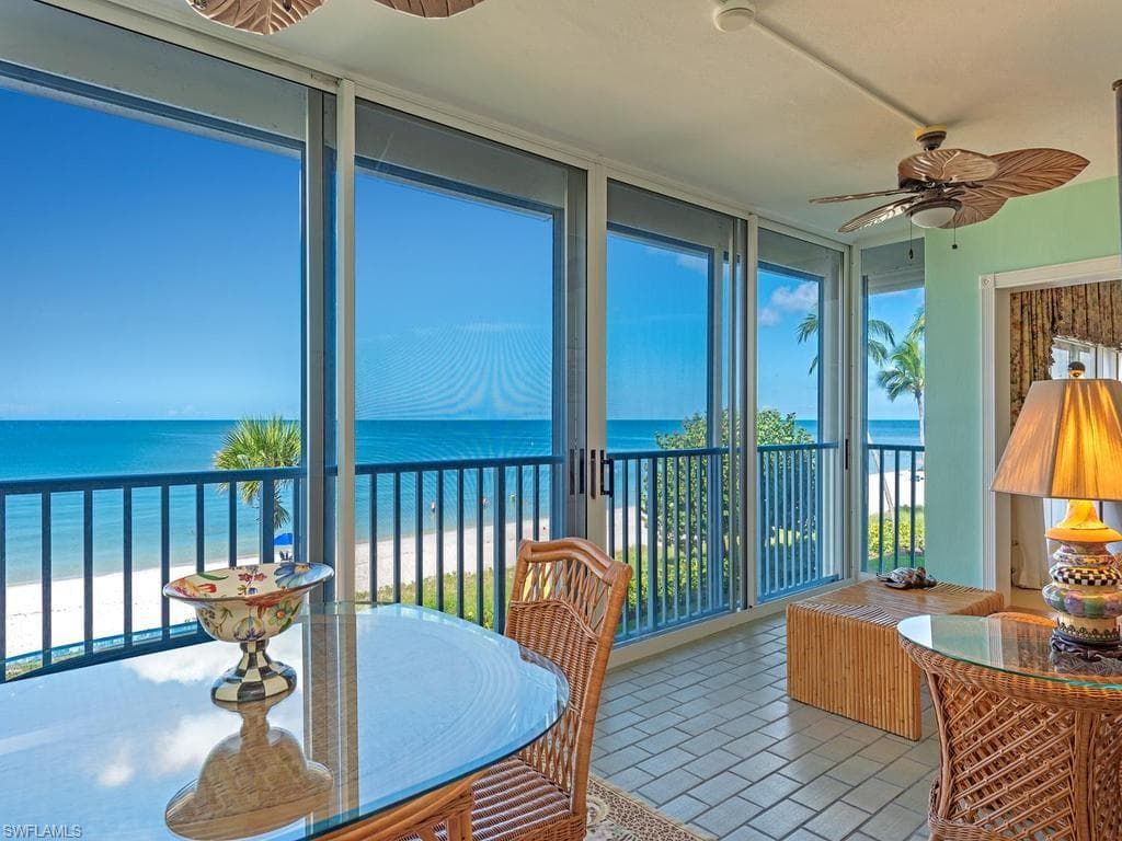 1285 Gulf Shore Blvd #2b, Naples