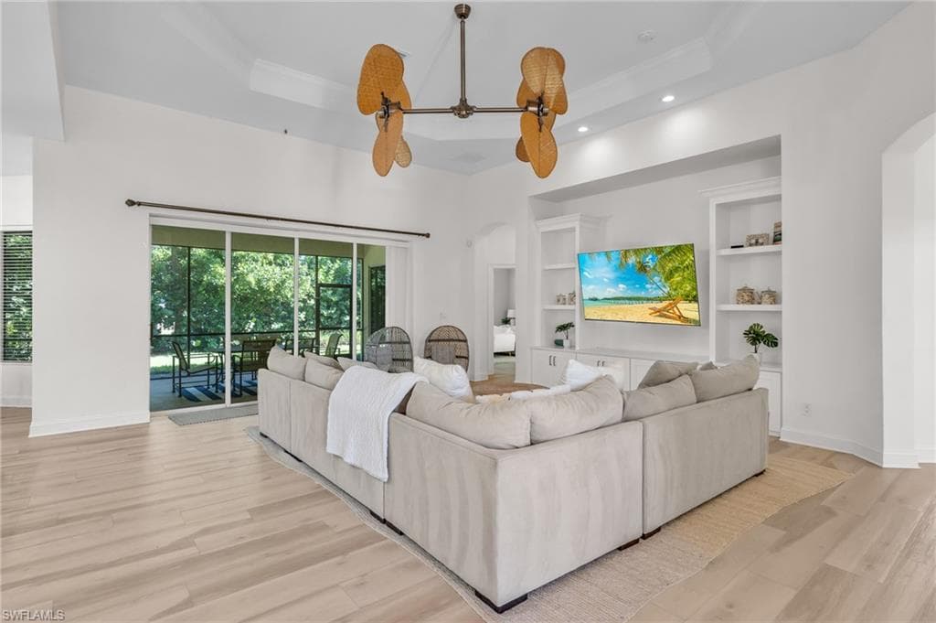 16150 Coco Hammock Way, Fort Myers, photo 2