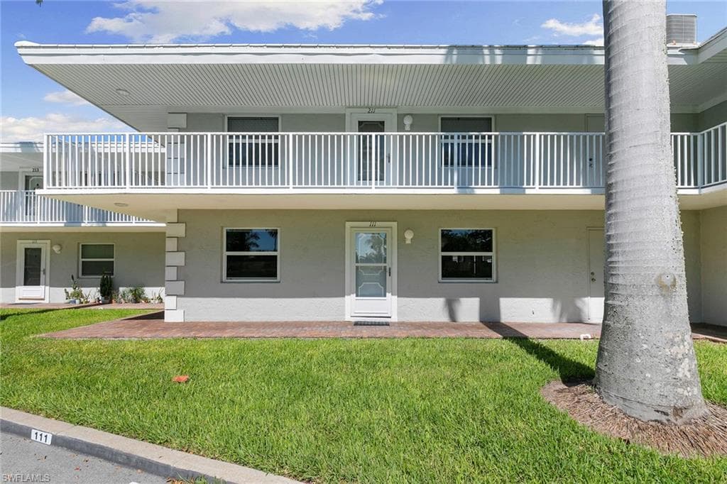 1014 Collier Blvd #111, Marco Island, photo 2