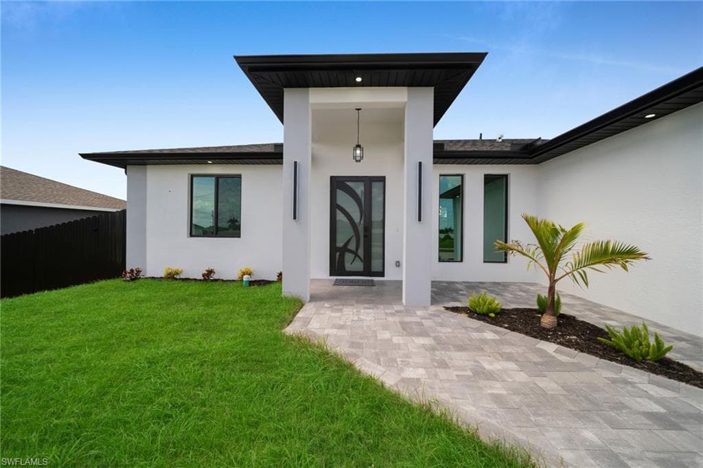1408 Nelson Rd, Cape Coral, photo 3