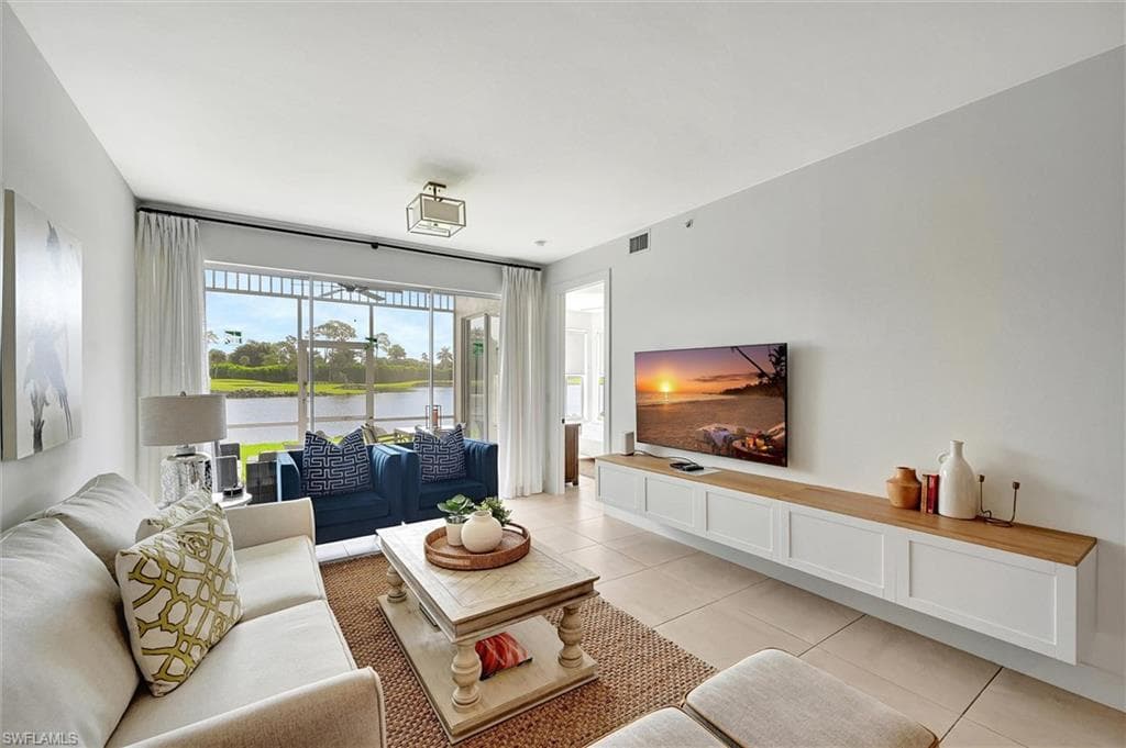 7885 Mahogany Run Ln #1513, Naples