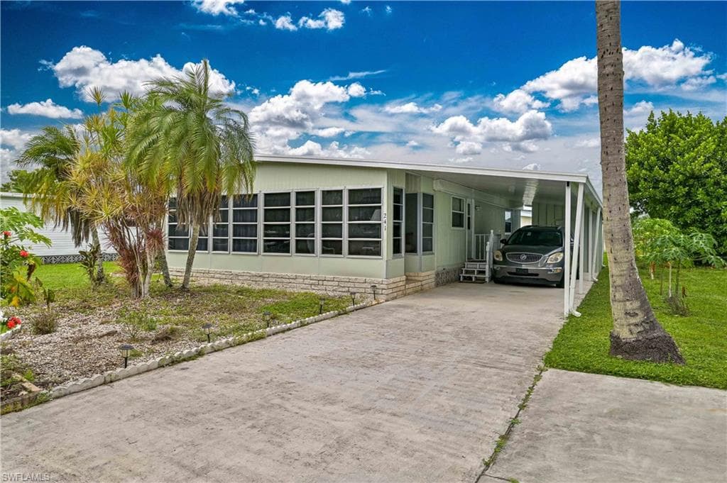 241 Indian Key Ln #256, Naples, photo 3