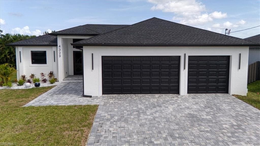 4329 27th Ter, Cape Coral, photo 3