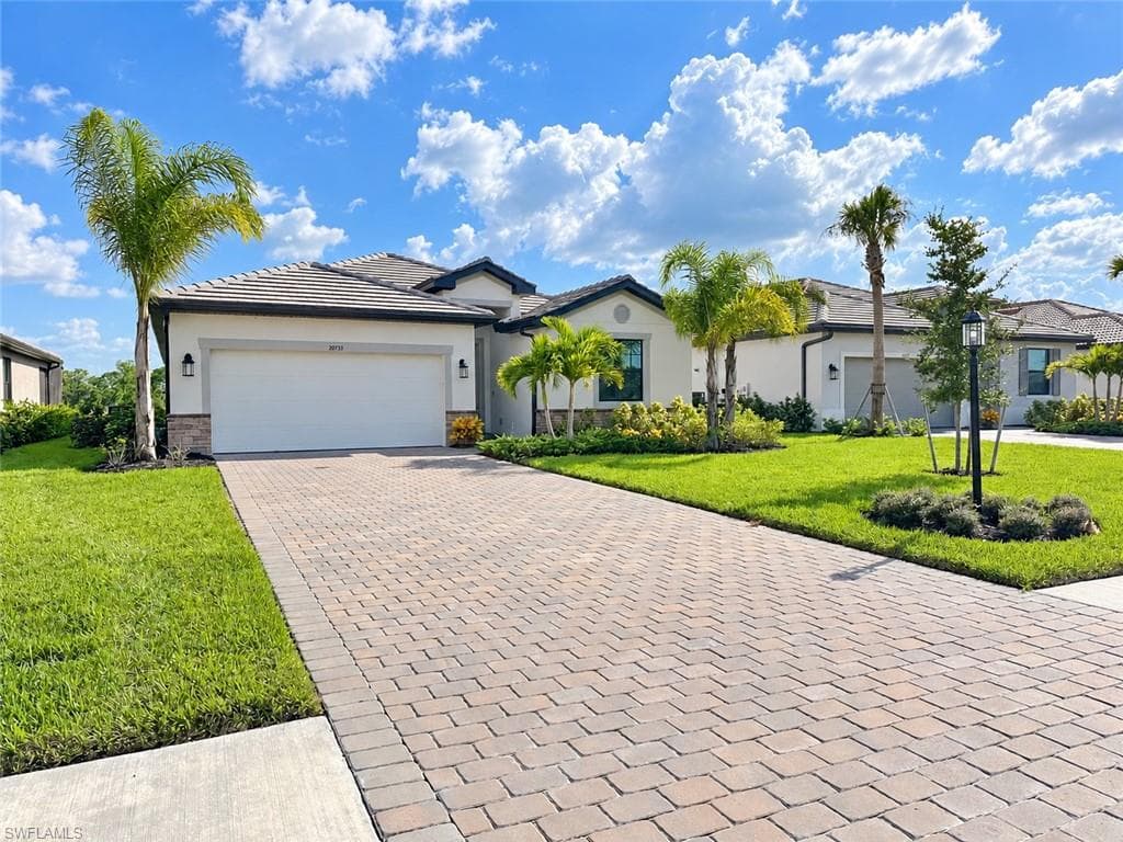 20733 Napa Loop, Estero