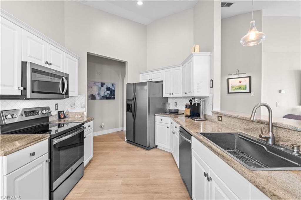 6305 Wilshire Pines Cir #508, Naples, photo 3