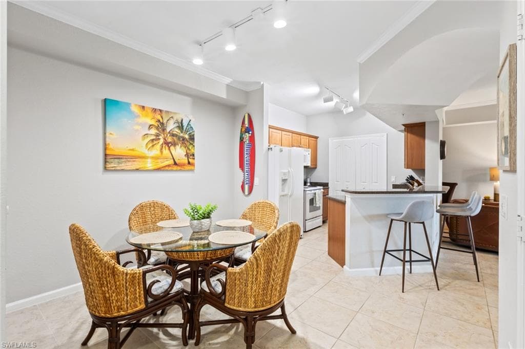 12920 Positano Cir #203, Naples, photo 2