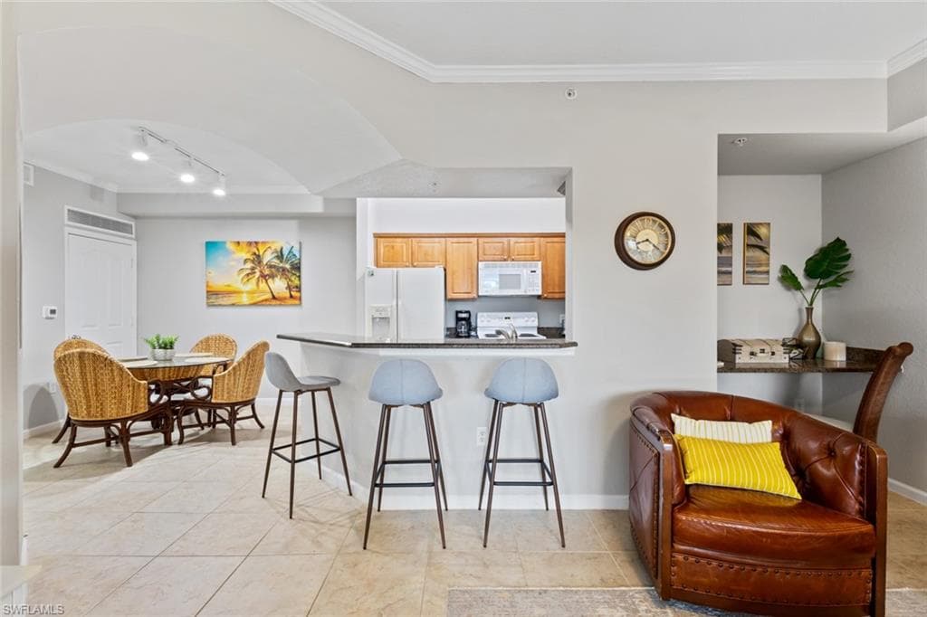 12920 Positano Cir #203, Naples, photo 3