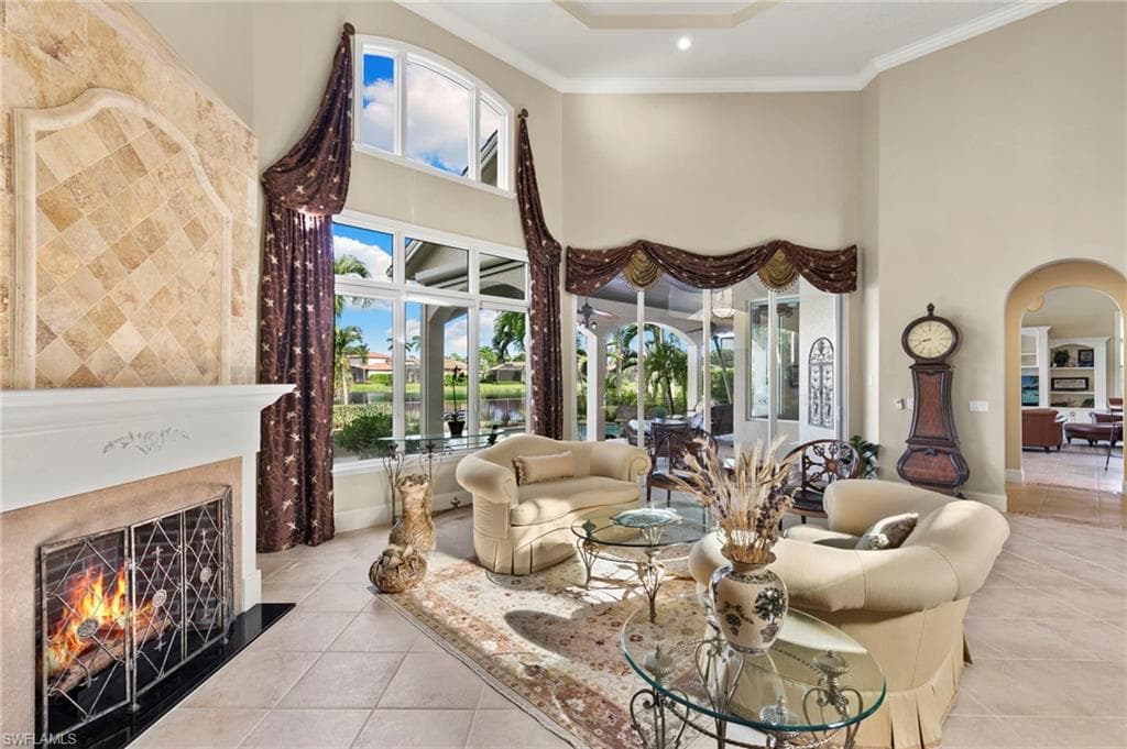 7405 Treeline Dr, Naples, photo 2