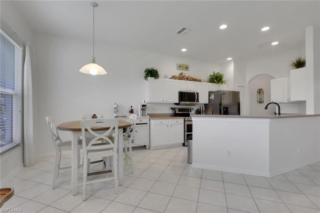 1224 Chelmsford Ct, Naples, photo 3