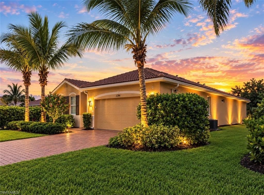 3286 Birchin Ln, Fort Myers, photo 2