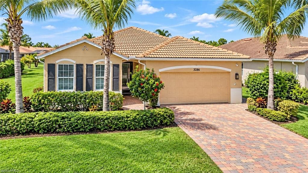 3286 Birchin Ln, Fort Myers, photo 3