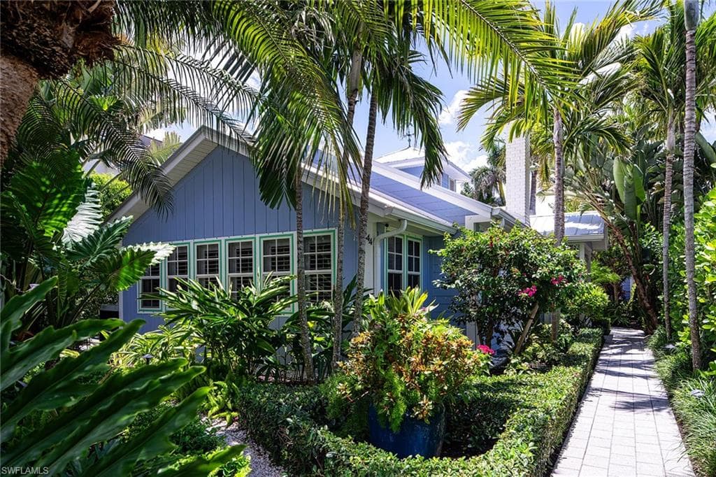 244 11th Ave, Naples