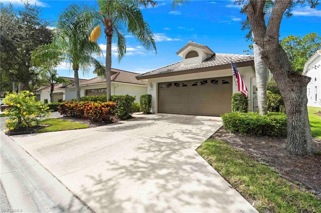 8033 San Vista Cir #12r, Naples, photo 2