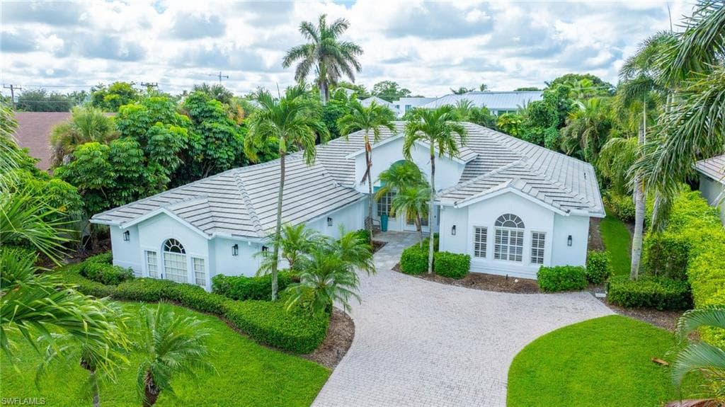 250 Golf Dr, Naples, photo 3